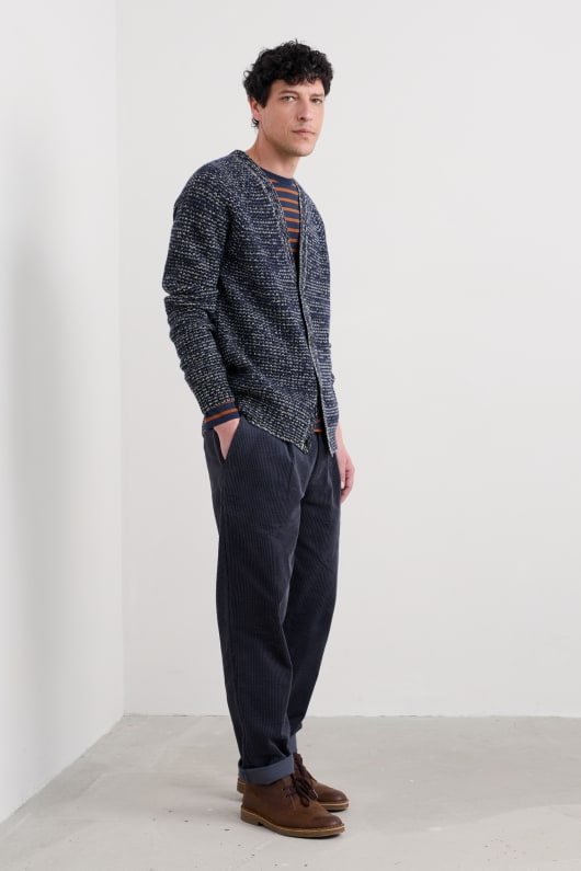 män tresawls cardigan gjort med lammull