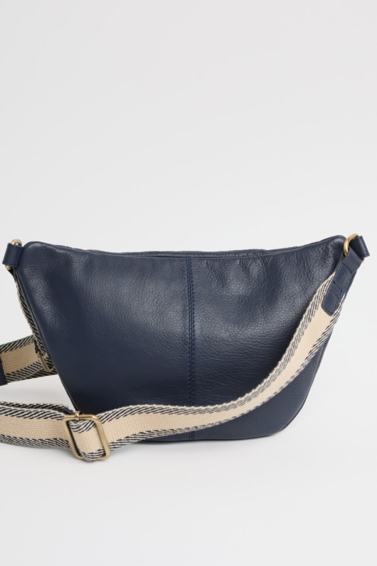 wyllow läder crossbody väska