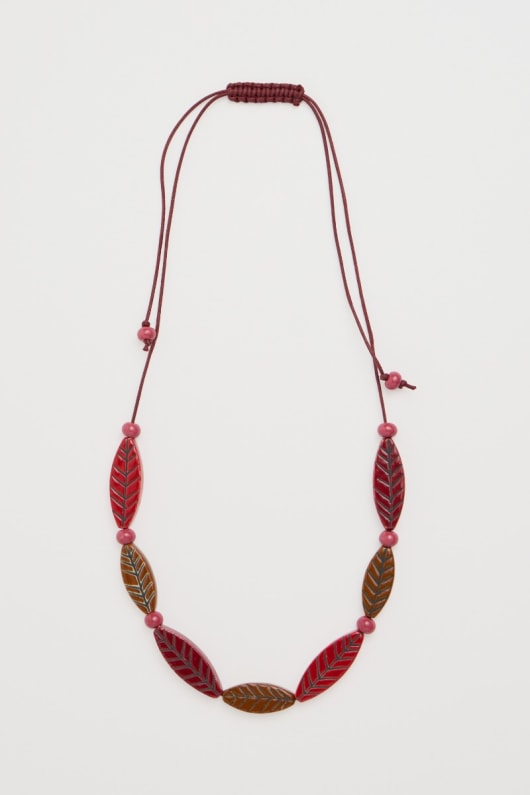 charmör keramiska blad halsband