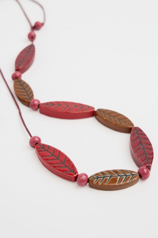 charmör keramiska blad halsband