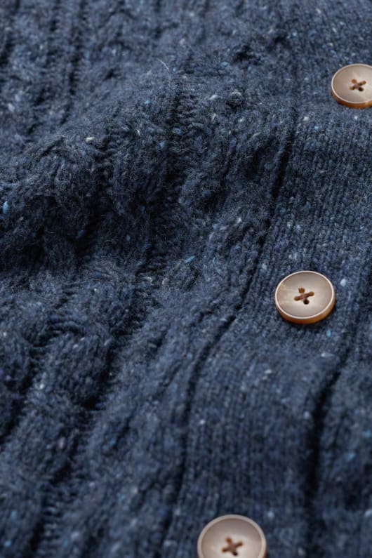 newlyn cardigan gjort med merino ull