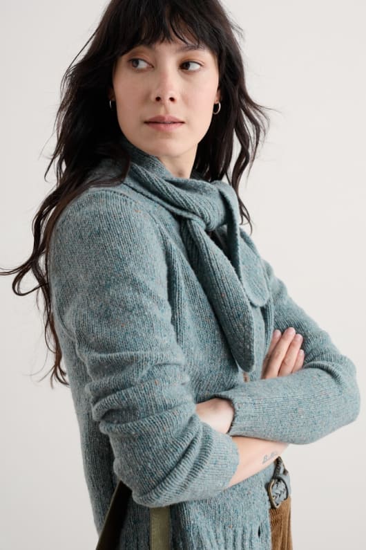 fetknopp cardigan med halsduk detalj
