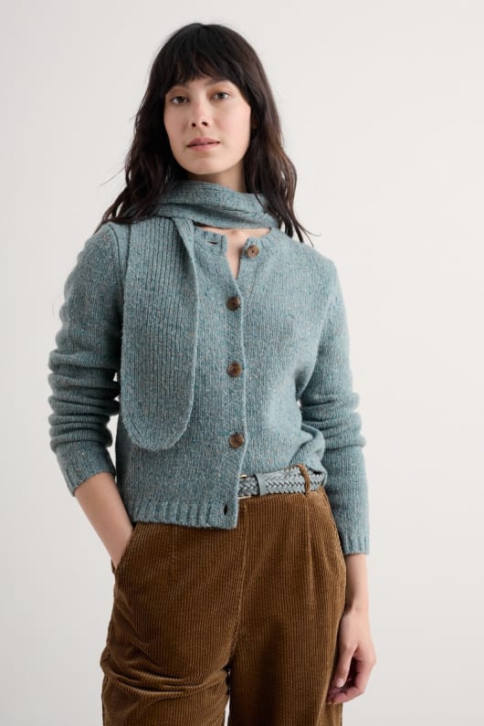 fetknopp cardigan med halsduk detalj