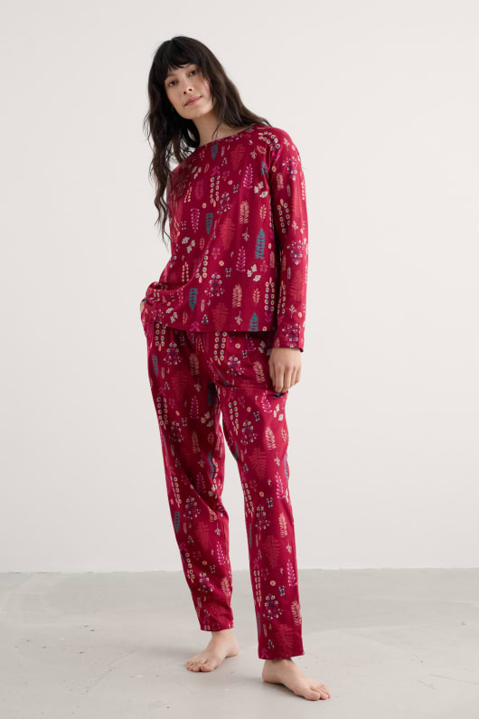 solen pyjamas i gots-certifierad ekologisk bomull jersey